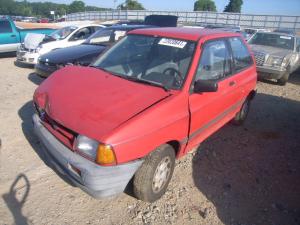 Venta de refacciones usadas Ford festiva 1988.