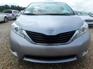 Venta de Focos Originales para Toyota Sienna