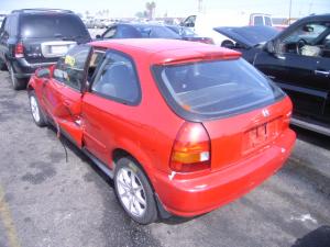 Venta de autopartes y refaciones Honda Civic 1996.