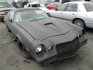 Venta de autopartes Chevrolet camaro 1990.