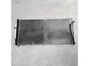 Condensadores originales para Nissan Murano