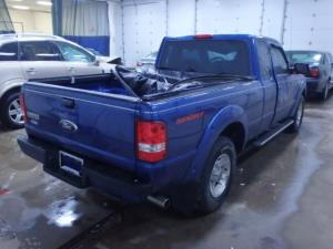 Venta de cajones para Ford.
