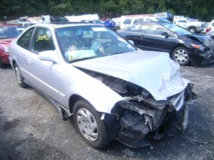 Venta de transmisiones y accesorios Honda civic 1997.
