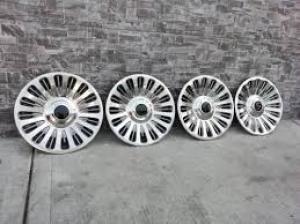 En Venta Rines para Concorde marca Chrysler