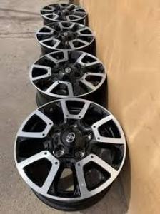 Venta de Rines seminuevos para Toyota Sequoia