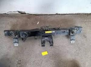 Marcos de radiadores para Nissan Versa en Venta