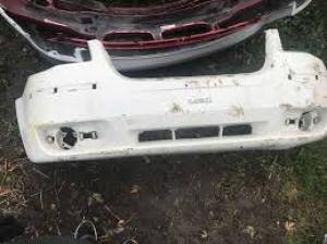 Venta de Defensas seminuevas Chrysler Town Country