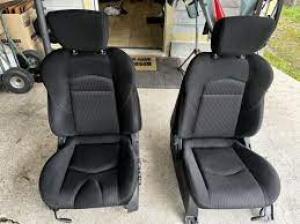 Venta de Asientos seminuevos para Nissan 370z