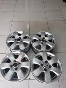 Rines seminuevos para Volkswagen Cabrio