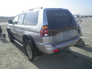 Venta de Micas o calaveras Mitsubishi Montero.