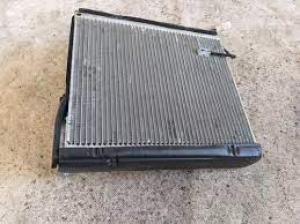 Venta de Condensadores originales de Toyota RAV4