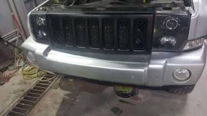En Venta Defensas para Jeep Commander