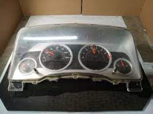 En Venta Tacometros seminuevos para Jeep Patriot