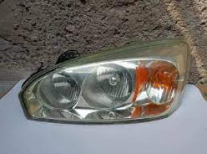 Venta de Faros originales para Chevrolet Malibu