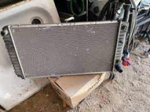 Condensadores seminuevos para Chevrolet Express