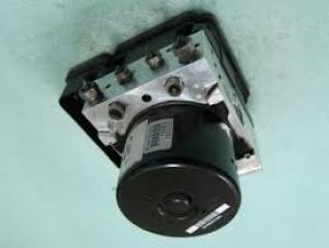 Venta de Modulos de ABS originales para Mitsubishi Lancer