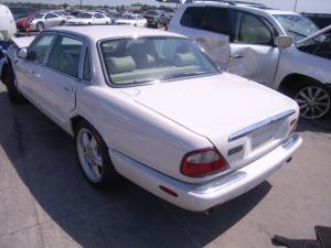 Venta de autopartes para Jaguar
