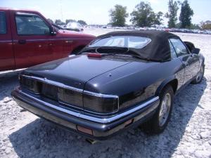 Venta de partes de colision Jaguar xjs 1995.