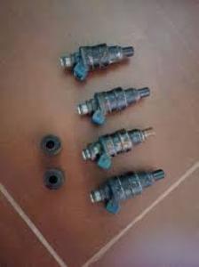 Inyectores seminuevos para Toyota Spyder