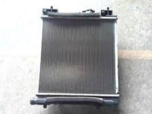 Venta de Radiadores seminuevos de Suzuki Aerio