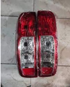 Venta de Micas o Calaveras para Nissan Frontier