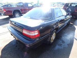 Venta de Micas Originales para Acura Vigor 