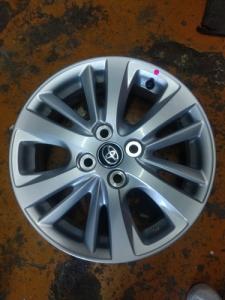 Rines para Toyota Yaris