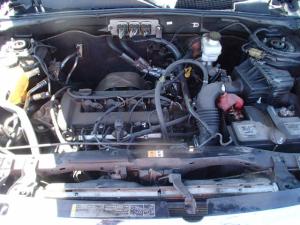 Venta de computadoras para Ford Escape.