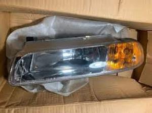 Venta de Faros para Chrysler Lebaron