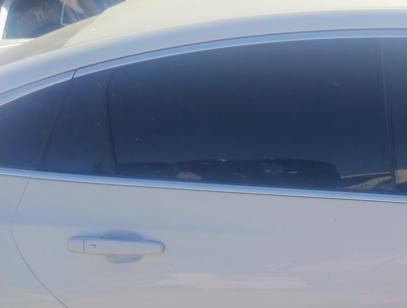 Venta de Accesorios y Partes de Colision Cadillac Escalade 2000. yonkes en mexico