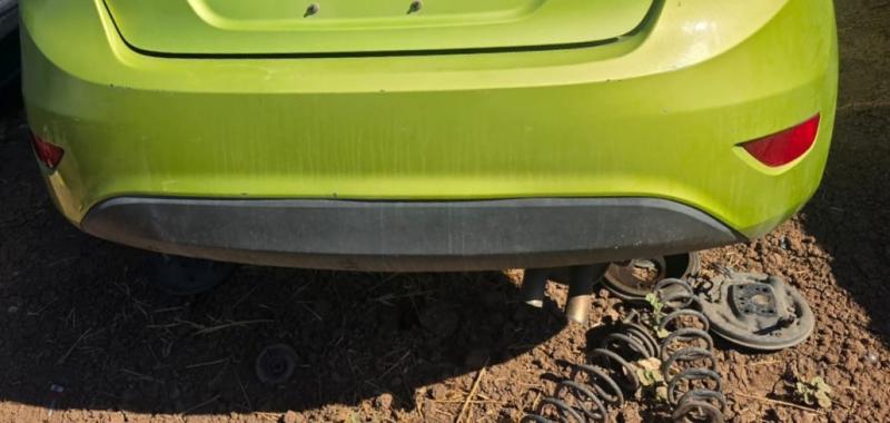 Venta de Marcos de Radiadores para Pontiac G3, G5, G6 y G8. yonkes en mexico