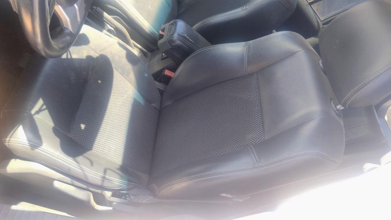 En Venta Marcos de Radiadores para Lincoln Navigator. yonkes en mexico