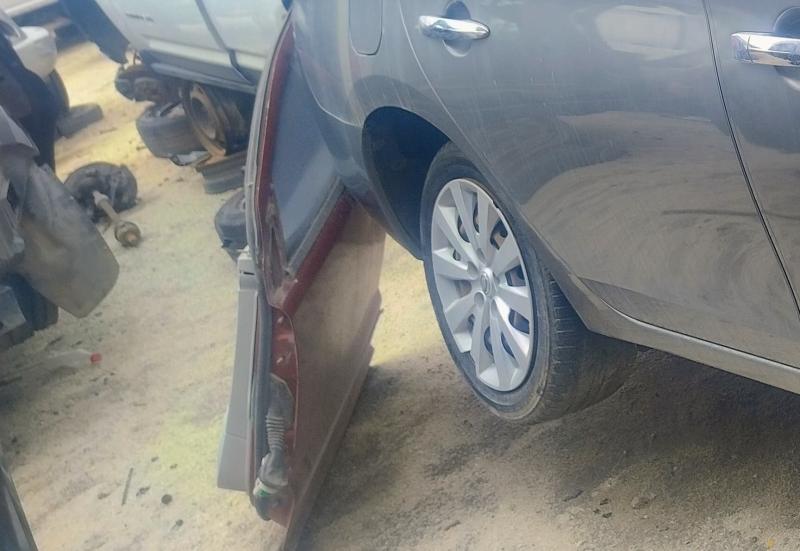 Aros dentados originales para Cadillac Escalade. yonkes en mexico