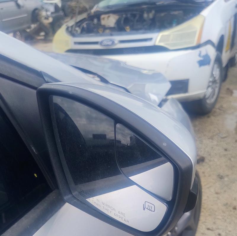 Venta de Medallones para Lincoln Navigator. yonkes en mexico