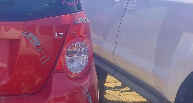 Venta de Salpicaderas Seminuevas Toyota Echo yonkes en mexico