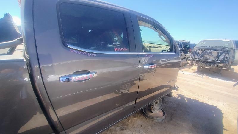 Venta de Puertas Saturn Aura yonkes en mexico