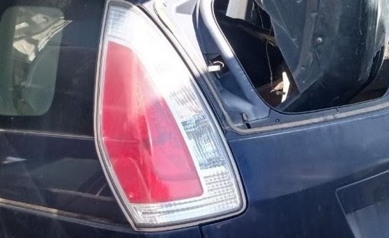 Micas Traseras Seminuevas para Chrysler Fifth Avenue yonkes en mexico