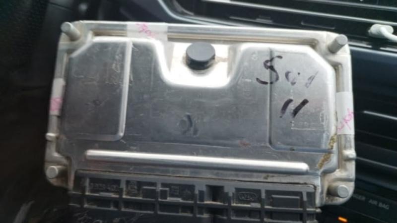 Computadoras usadas para Mercedes Benz C240 yonkes en mexico