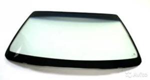 Estoy buscando el vidrio delantero para Stratus 2002