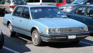 Facias delanteras de Chevrolet Celebrity 1984