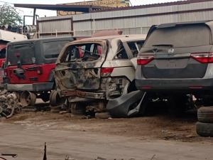 Autopartes usadas de GEO Tracker