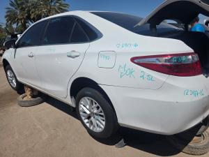 Vidrio Trasero Medallon para Toyota Echo