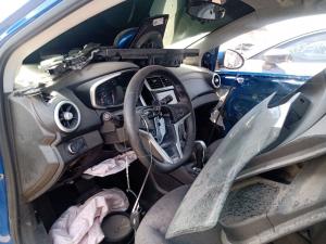 Columnas de Direccion en Venta para Saturn Ls1 y Ls2