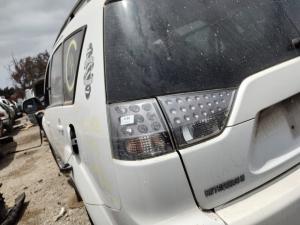 Venta de Repuestos y Accesorios para Nissan Titan 2005