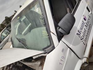 Parabrisas Seminuevos para Chrysler New Yorker