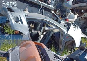 Marcos de Radiadores Originales para Nissan Titan