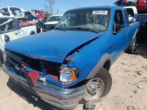 Autopartes usadas kia spectra 2001.