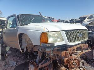 Venta de refacciones usadas para Ford escort.