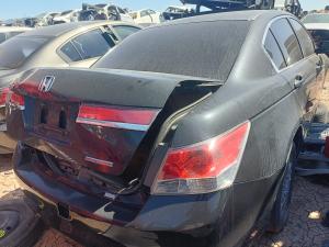Venta de repuestos y accesorio originales para Honda civic.