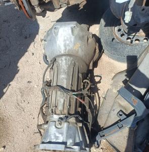Venta de Partes de Colision para Chevrolet  Camaro 2000.